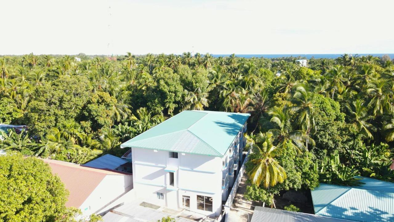 Silver County Hotel, Fuvahmulah - Maldives Bagian luar foto