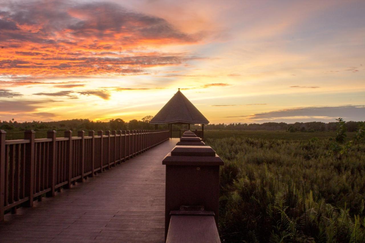 Silver County Hotel, Fuvahmulah - Maldives Bagian luar foto